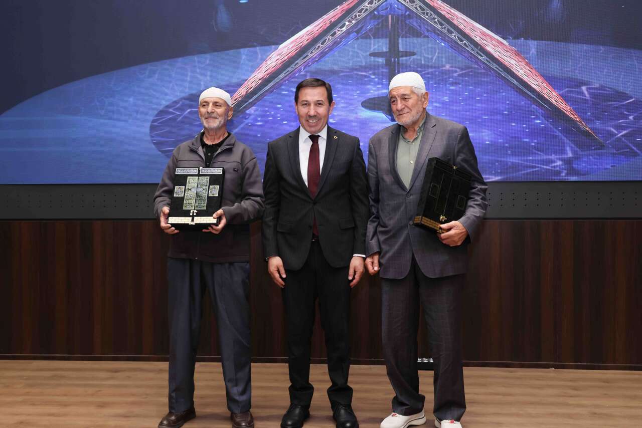 Konya’daki kaybedeni olmayan yarışmada manevi atmosferle dolu final 6